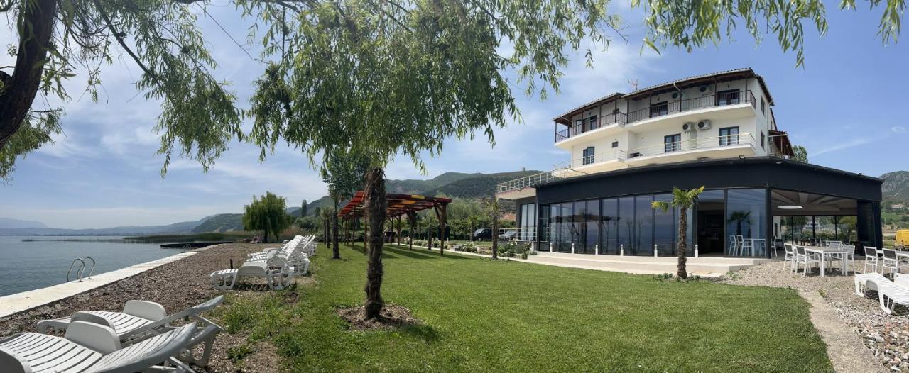 Hotel Victoria Memlishte Ngoại thất bức ảnh