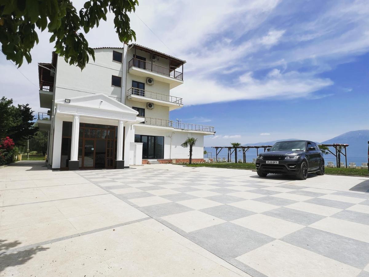 Hotel Victoria Memlishte Ngoại thất bức ảnh