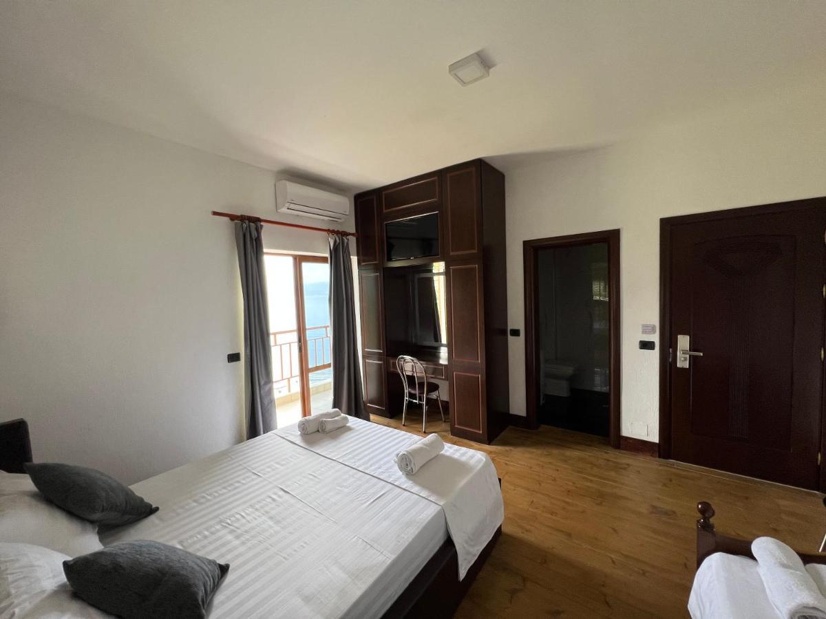 Hotel Victoria Memlishte Ngoại thất bức ảnh