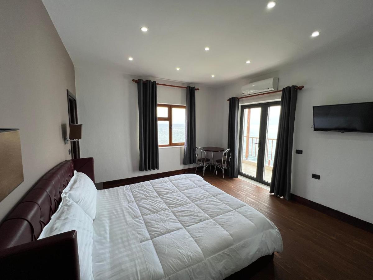 Hotel Victoria Memlishte Ngoại thất bức ảnh