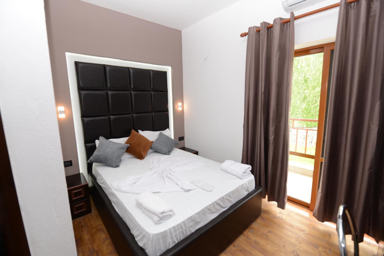 Hotel Victoria Memlishte Ngoại thất bức ảnh